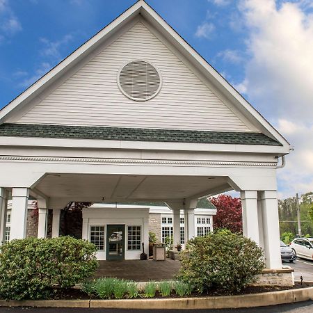 Quality Inn Pittsburgh Airport Oakdale Kültér fotó