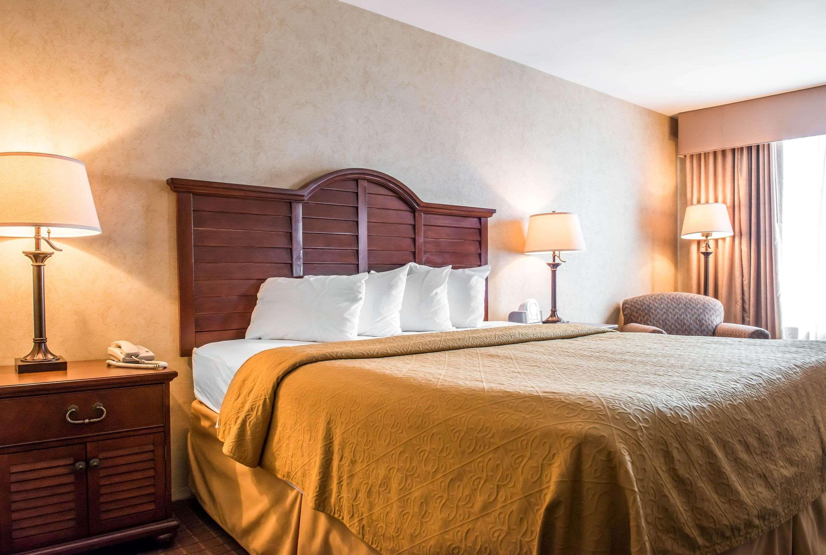 Quality Inn Pittsburgh Airport Oakdale Kültér fotó