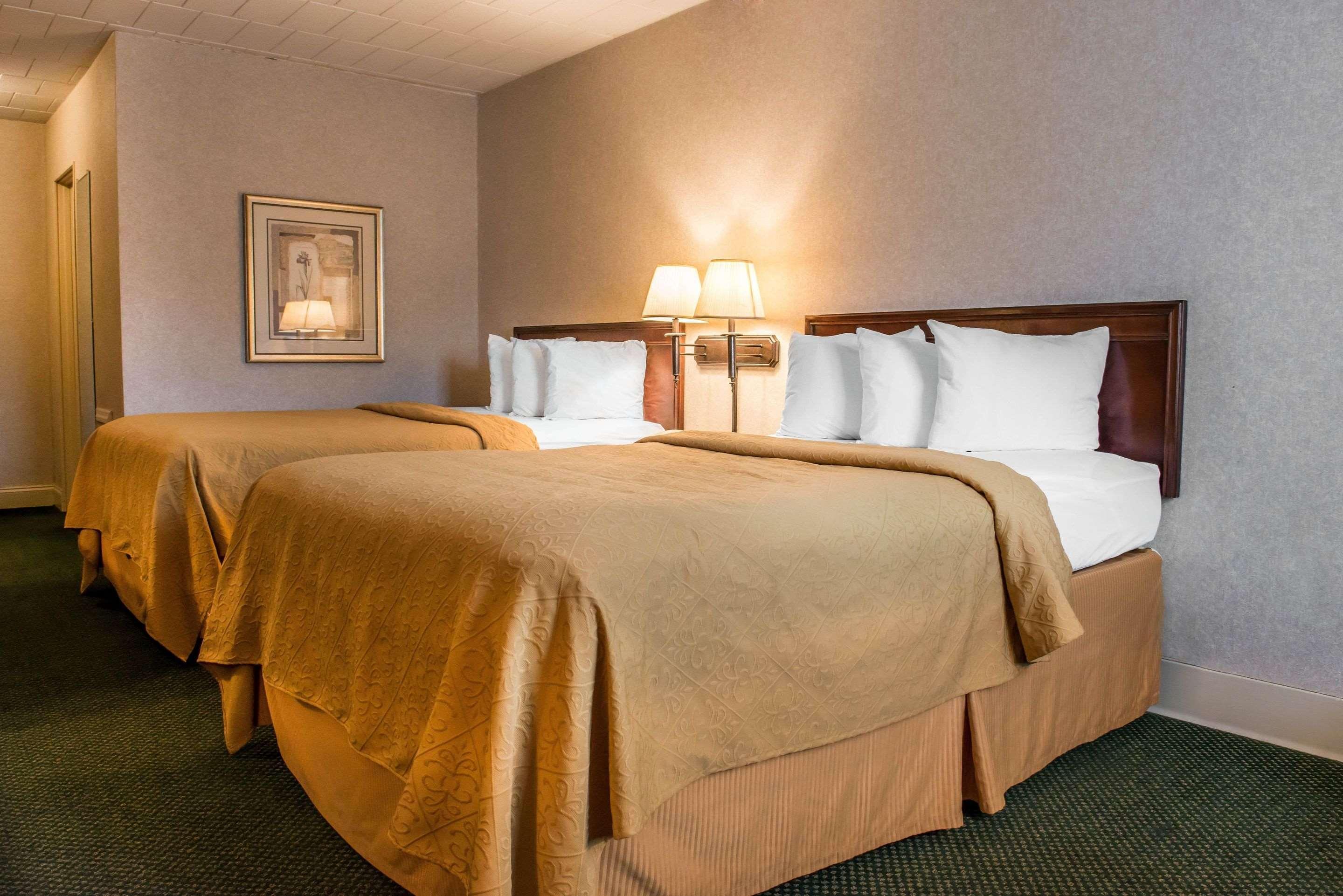 Quality Inn Pittsburgh Airport Oakdale Kültér fotó