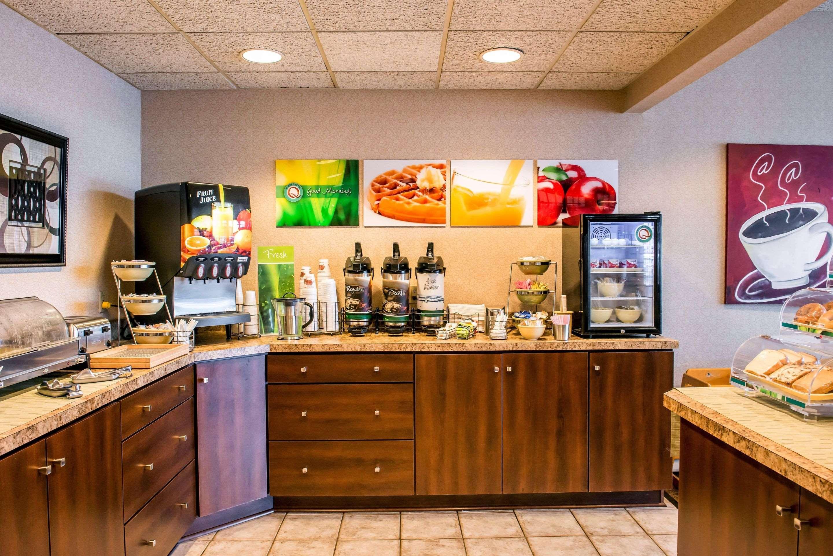 Quality Inn Pittsburgh Airport Oakdale Kültér fotó